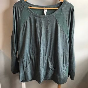 Balance Collection casual long sleeve top